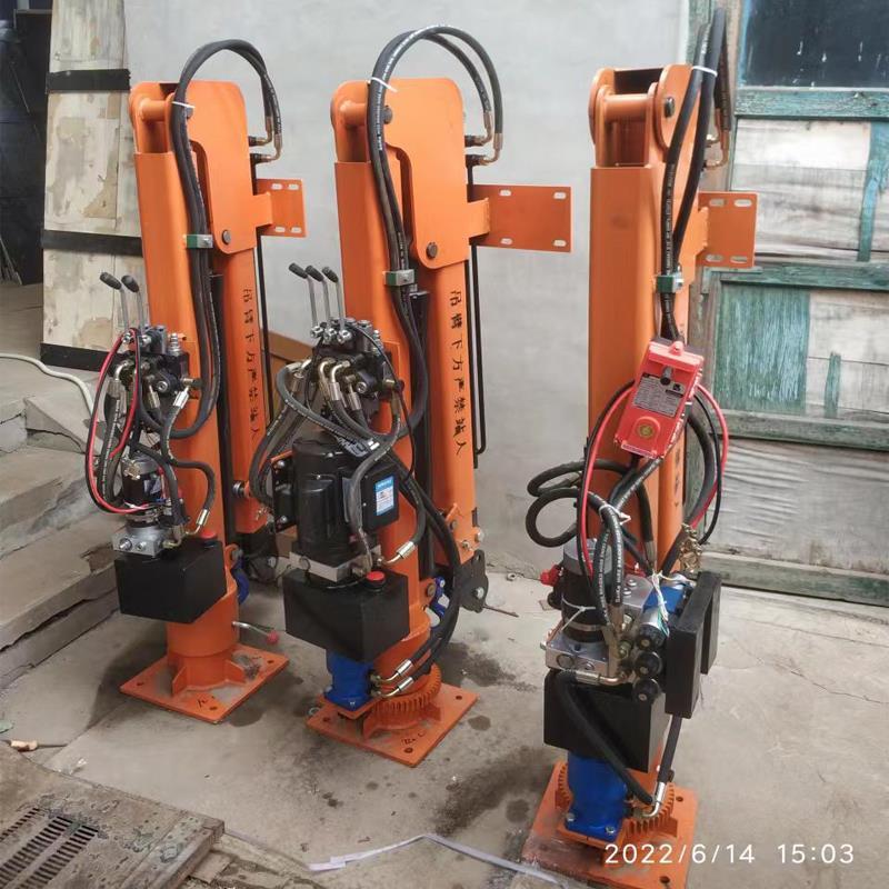 下营区重汽蓝牌随车吊 3.2吨 国六动力强 液压驱动 农用自卸起重机